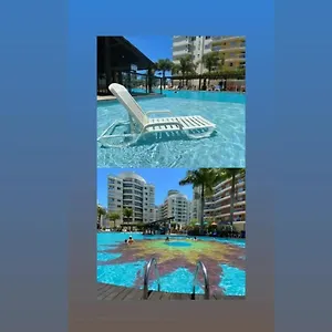 Beto Carrero, Praia, Piscina, 2q, 300 Canais, Playground, Academia, Club Nautilus Na Quadra Do Mar Apartamento